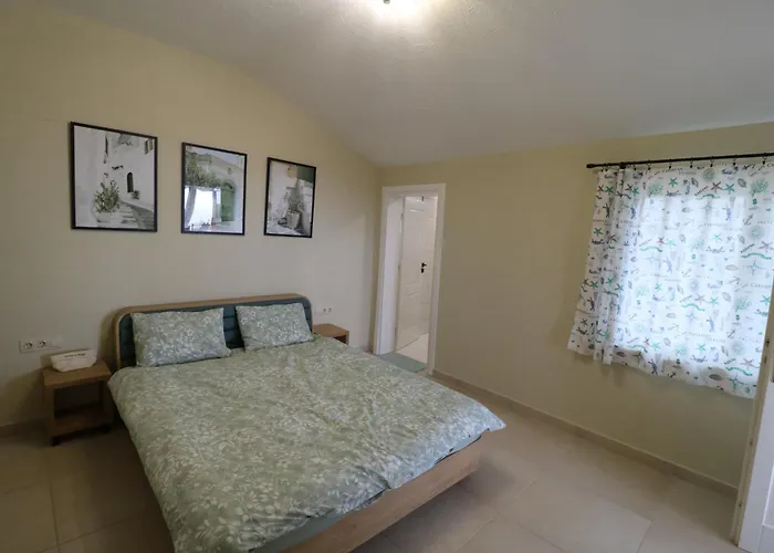 The Tree Palm Trees Villa *