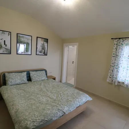 The Tree Palm Trees Villa *